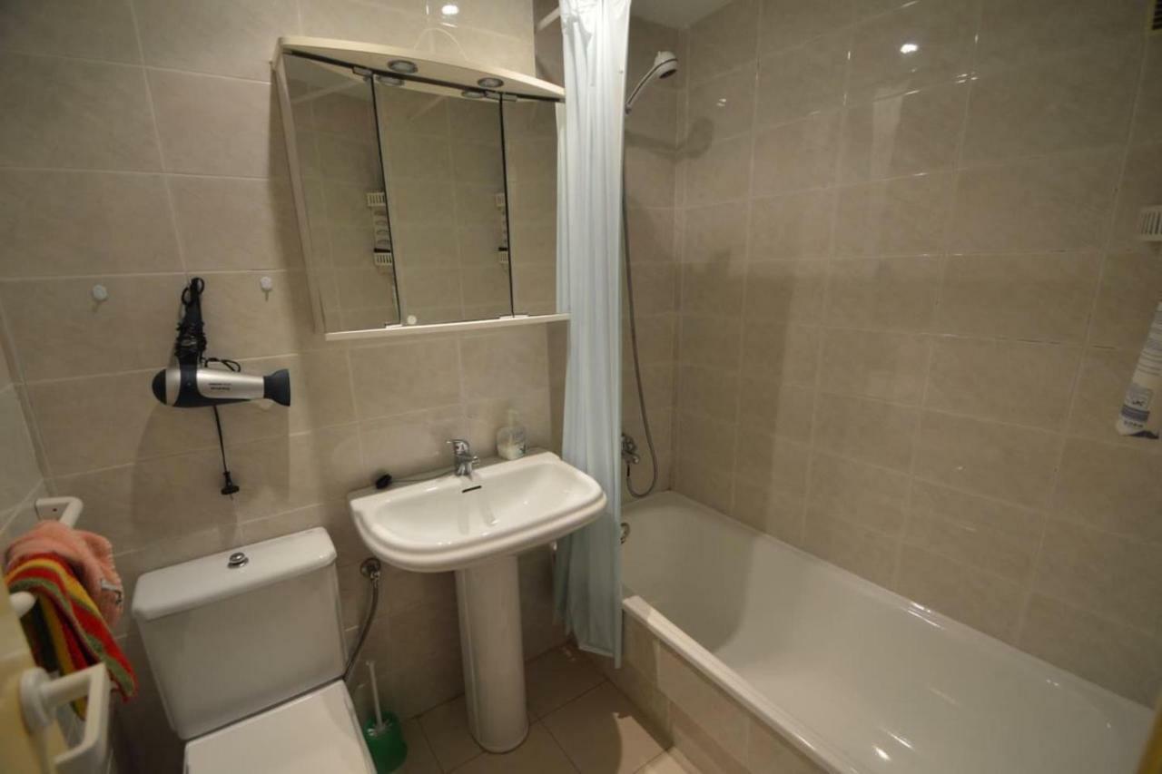 Apartamento con terraza privada y piscinas Vinarós Esterno foto